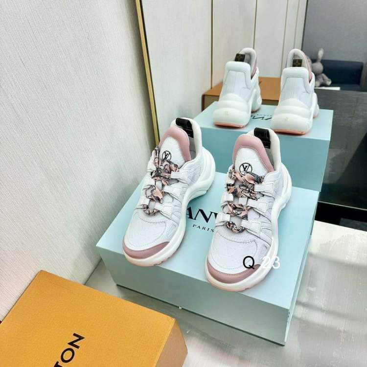Picture of Louis Vuitton Shoes _SKULVsz35-40HY011412688